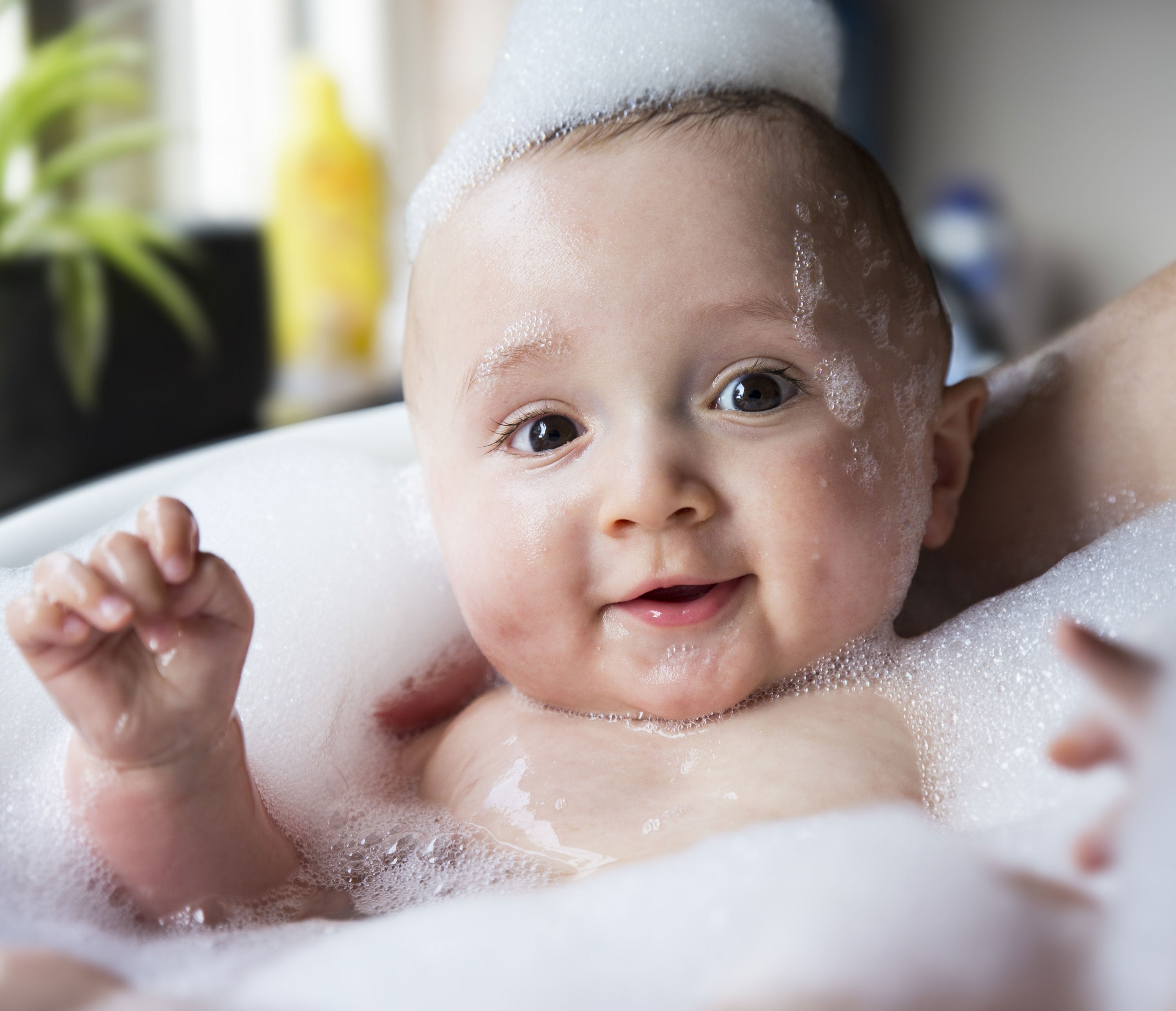 Rock-a-bye-hire-portable-baby-bath